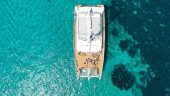 Stunning boat.  Friendly...