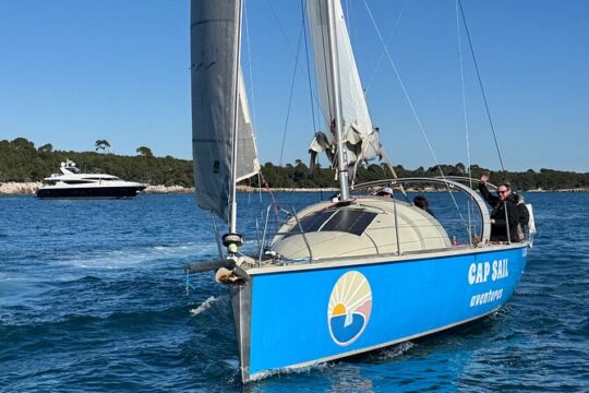 Golfe-Juan: Discover the Art of Sailing on a Scenic Cruise