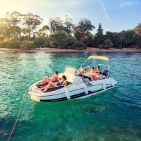 Jet Boats & Speed Boats